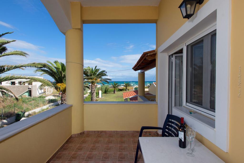 Residence Vista Del Mare Ахарави Екстериор снимка