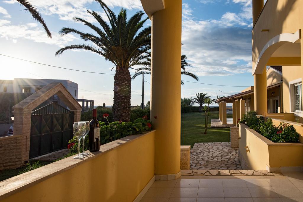 Residence Vista Del Mare Ахарави Екстериор снимка