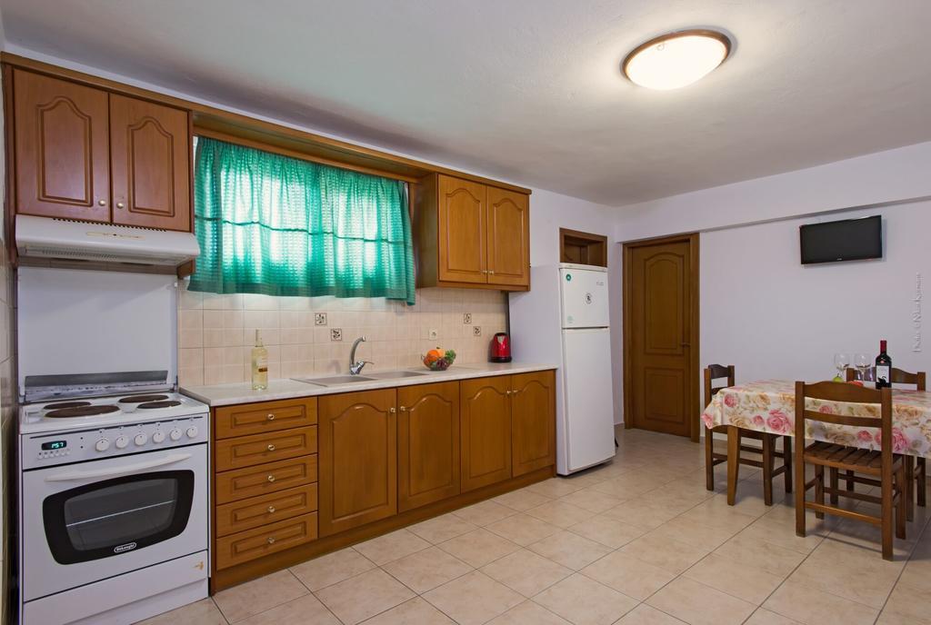 Residence Vista Del Mare Ахарави Екстериор снимка