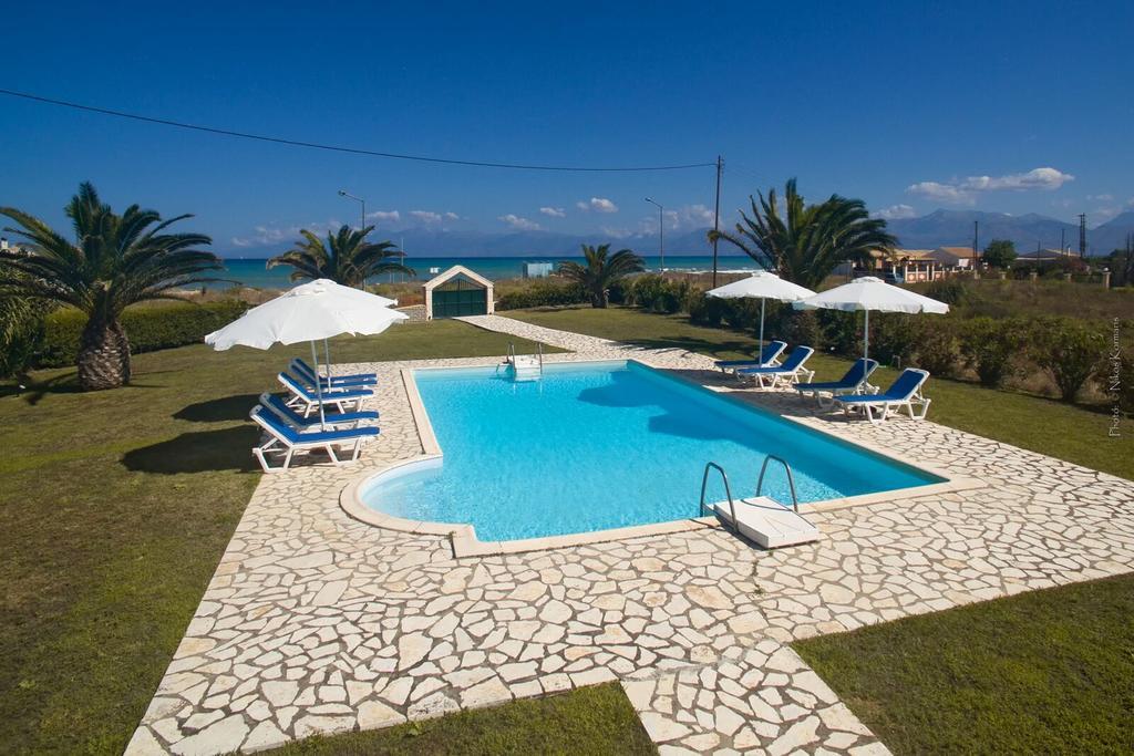 Residence Vista Del Mare Ахарави Екстериор снимка
