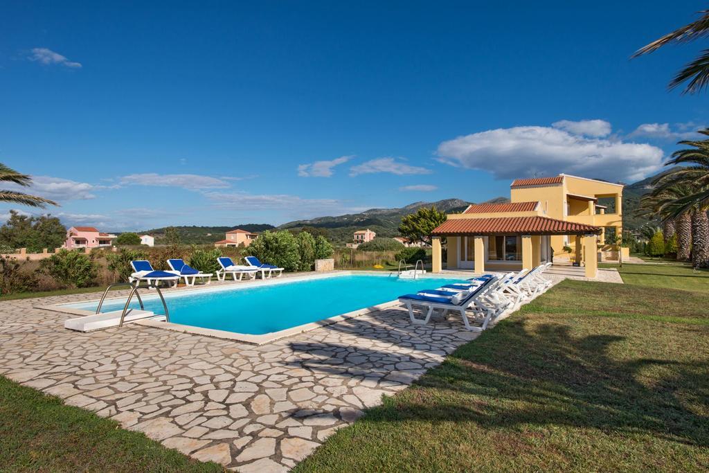 Residence Vista Del Mare Ахарави Екстериор снимка